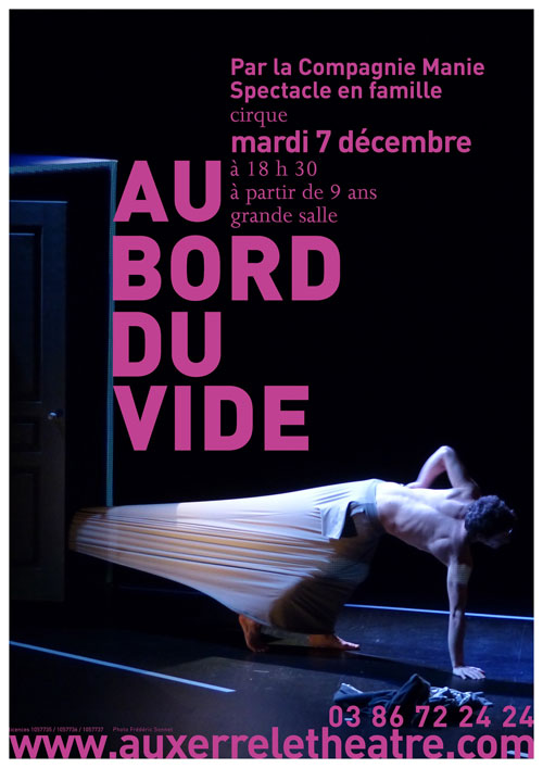 Cirque Au bord du vide Compagnie Manie Theatre Auxerre 07 12 2021.jpg