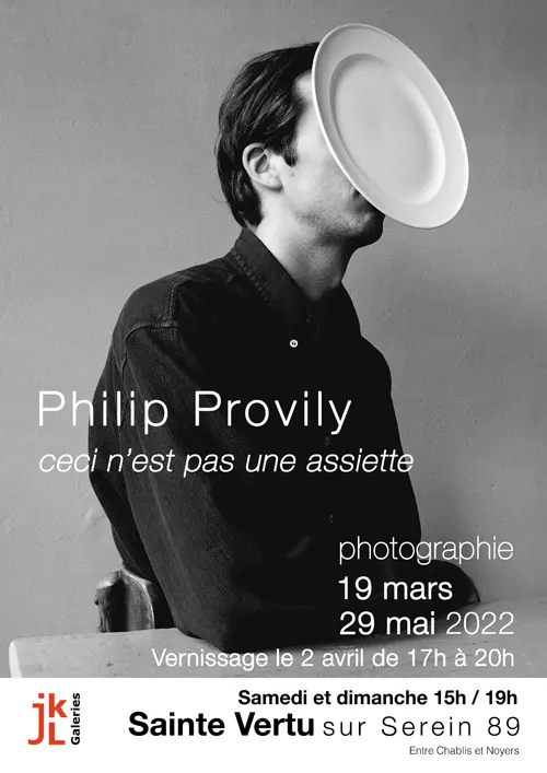 Expo photo Philip Provily Ceci n est pas une assiette Saint Vertu mars mai2022.webp