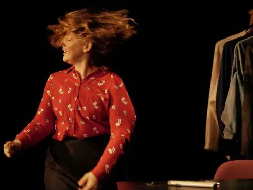 La ou tu es Theatre de l Atelier Bleu Fontaines 24 05 2025.webp