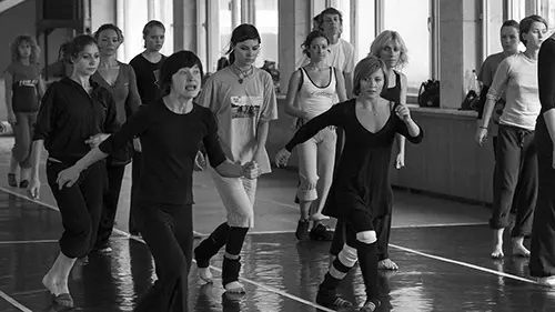 Stage danse contemporaine Villeneuve sur Yonne 7 au 11 juillet 2025.webp