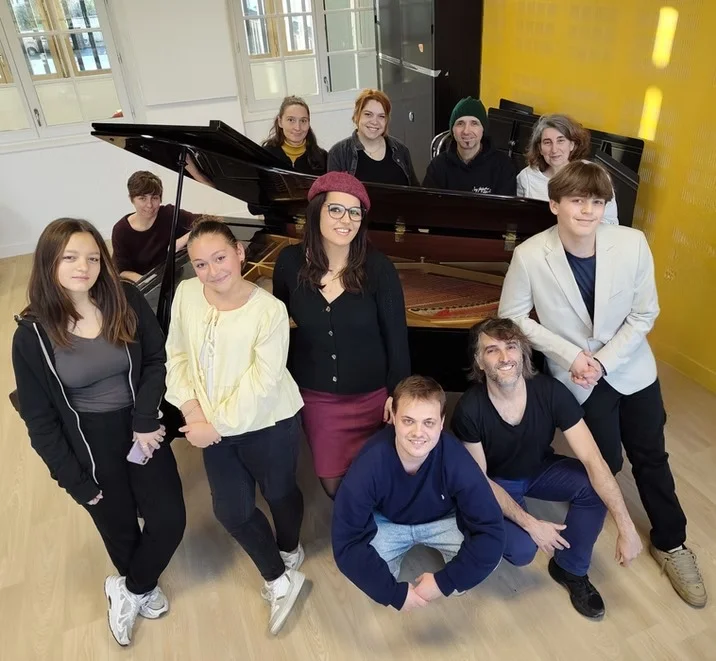 Concert "Y a d'la voix" – Migennes (Cabaret L'Escale) (affiche de l’événement)