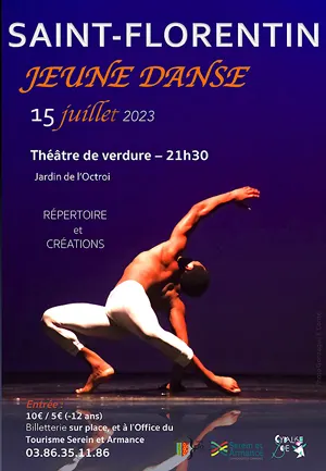 Spectacle Jeune Danse (répertoire et créations) avec des jeunes créateurs contemporains issus d'écoles supérieures françaises et européennes en clôture du stage de danse intensif 