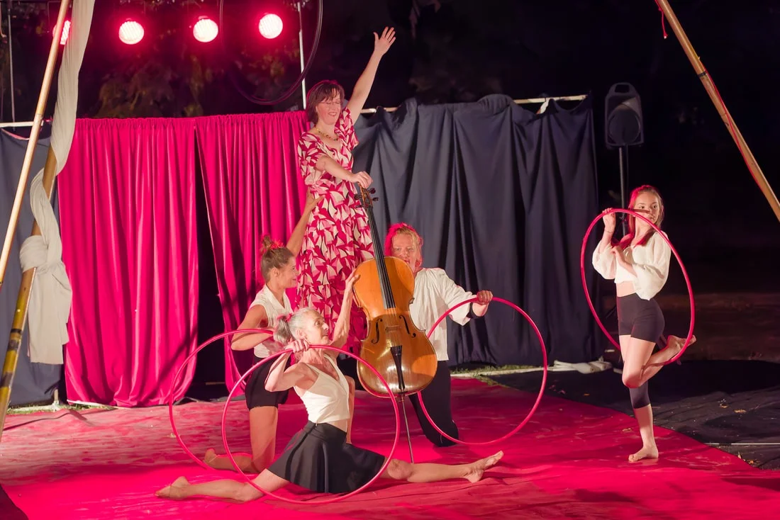 Cabaret Cirque : "Le cirque des Elles" (Cirque et musique pour changer les rôles / Tout public) dans le cadre du festival "Tous aux Angins !" – Tannerre-en-Puisaye (Lieu-dit Les Angins / sous chapiteau) (affiche de l’événement)