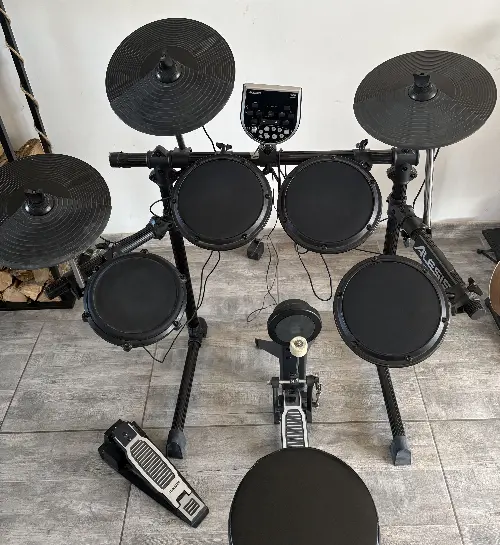 Batterie électronique à vendre — visuel