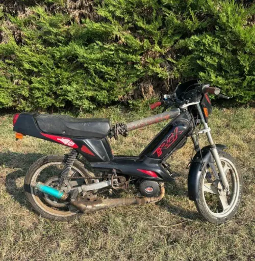Vend mobylette Peugeot 103 RCX  en état de marche — visuel