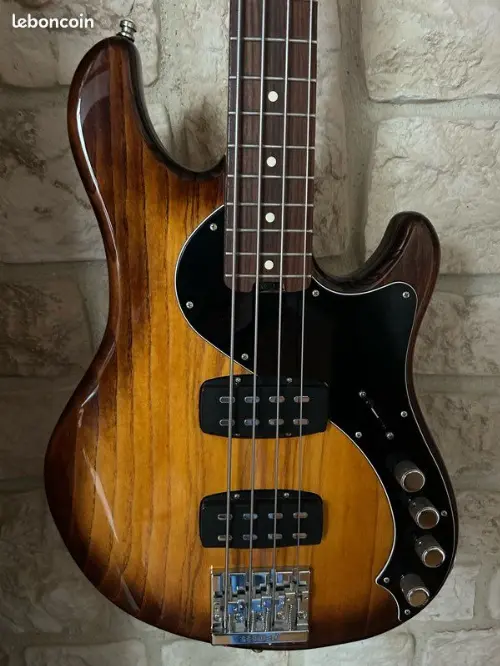 Basse Fender Dimension American Elite IV — visuel