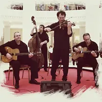 Rue du Pont - Musique (Groupe / Jazz manouche, chansons swing, standards amricains, varits internationales / Professionnels du spectacle)