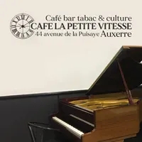 Caf La Petite Vitesse - Caf bar tabac / Lieu d'art et de culture / Musique, posie, thtre, contes, rencontres / Apros-concert, caf tricot...