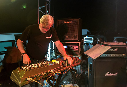 04-philippe-clavier-canyon-artiste-groupe-reprises-rock.jpg