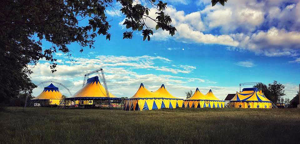 07-chapiteau-chapi-parc-cirque-star-juillet-2021.jpg