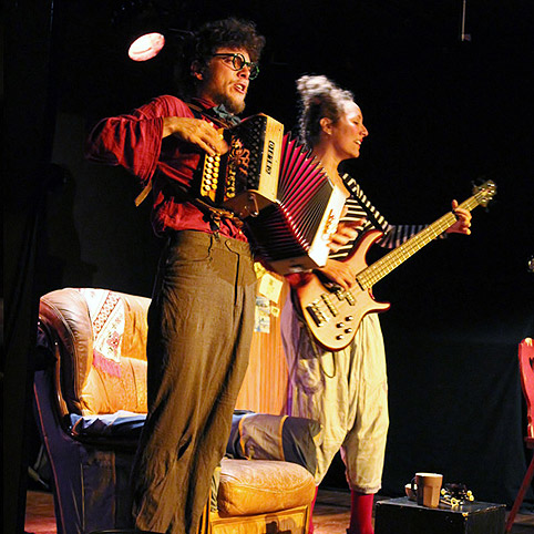 08-touk-touk-compagnie.jpg
