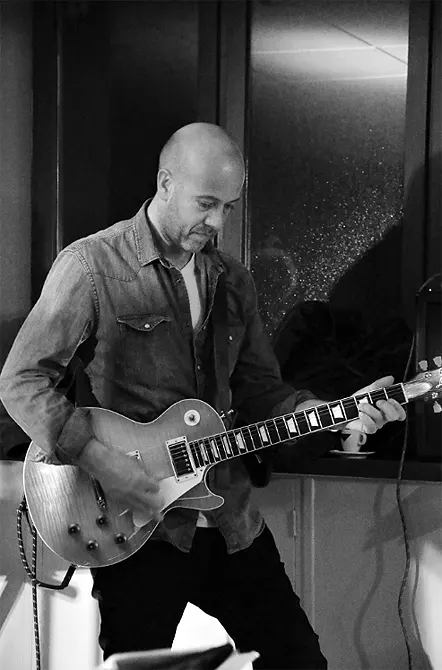 Guitariste-Canyon2022.webp