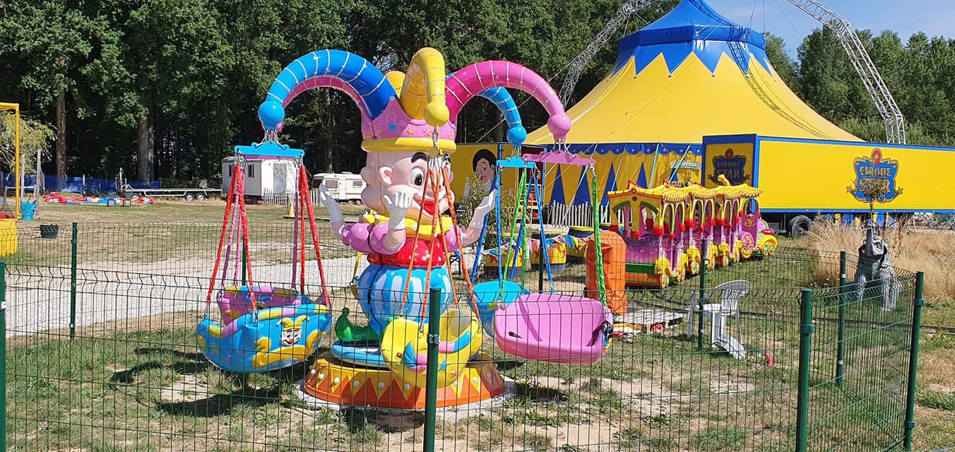 manege-chapiparc-cirque-star2020.jpg